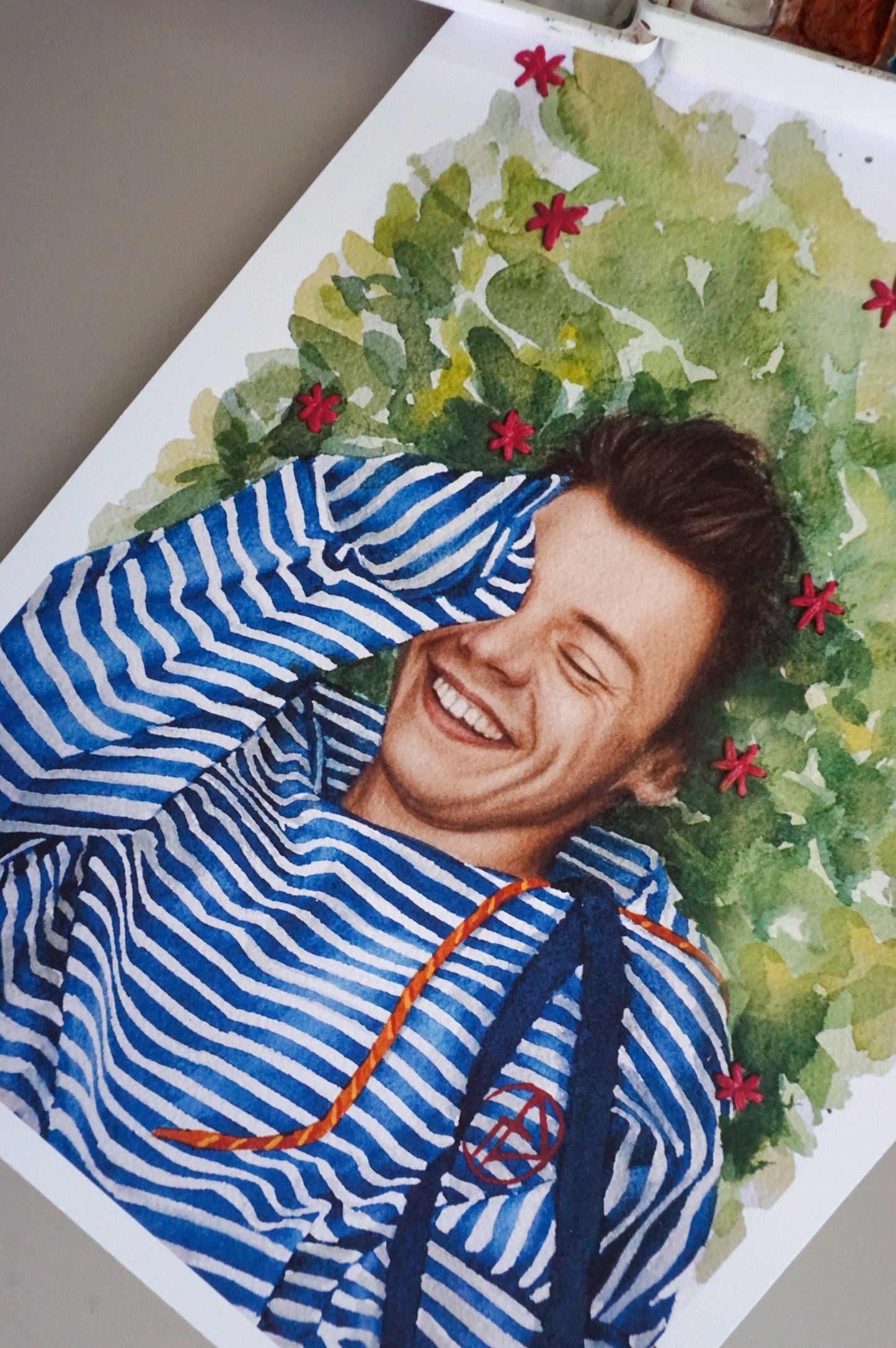 Harry Styles Art Print - Fondo Natural con flores